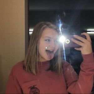 Meet your Posher, Carley